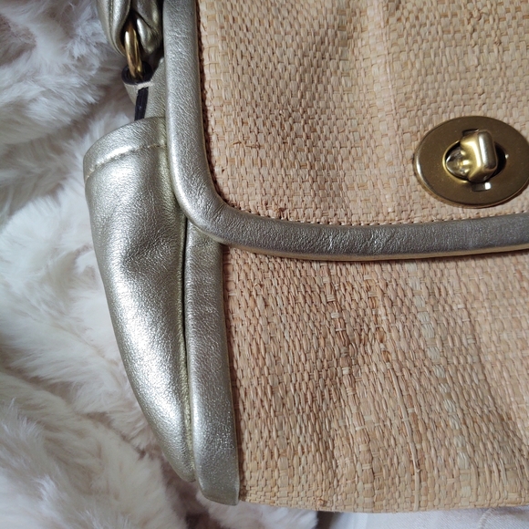 Coach Small Purse - Picture 4 of 16